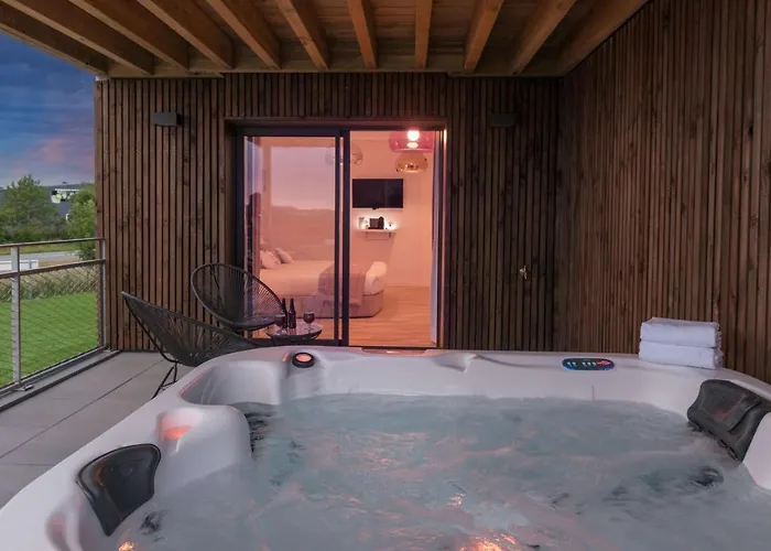 Hotel Omnubo Collection 3*